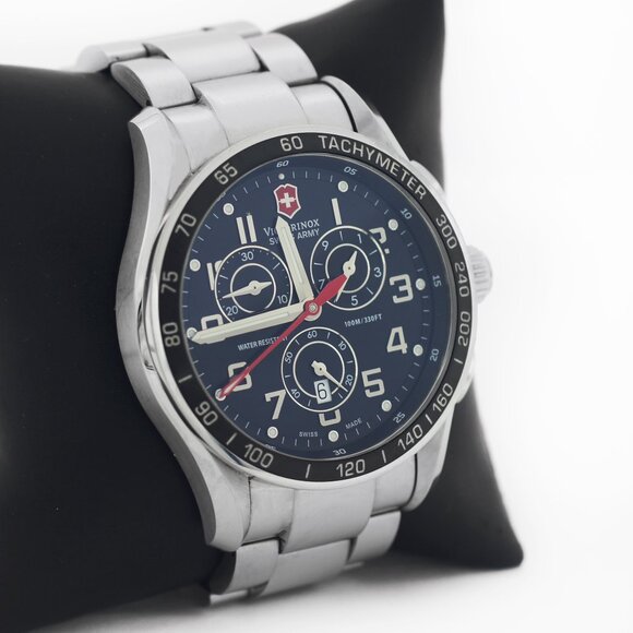 VICTORINOX Swiss Army Chronograph Date Watch - Picture 1 of 6